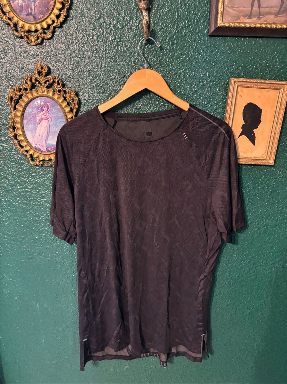 Lululemon License to Train Short Sleeve Shirt Mens XL